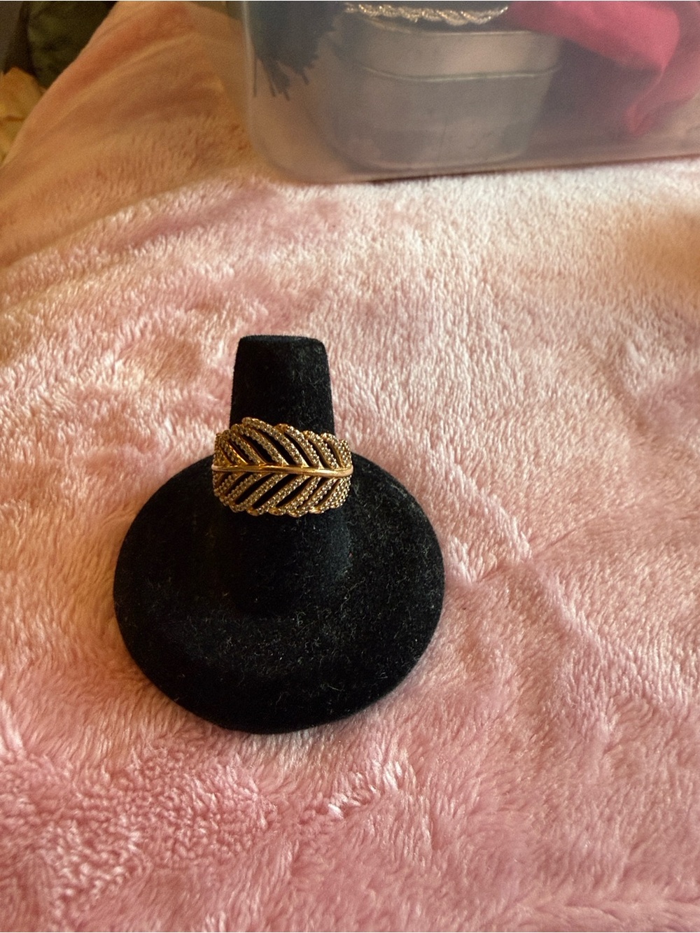 Pandora Light as a feather Rose Gold Women's Ring - sz 7